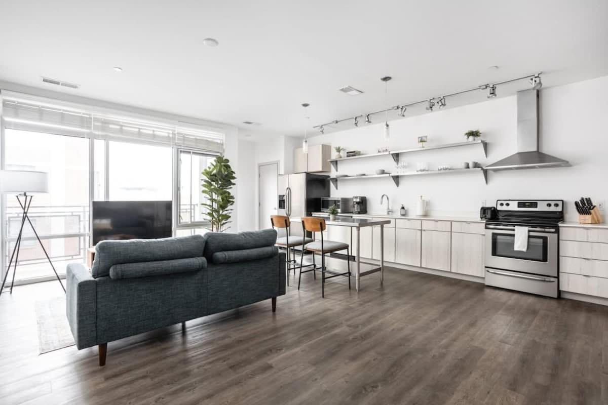 Cozysuites I Trendy 1br, Bottleworks Indy #2 Apartment *